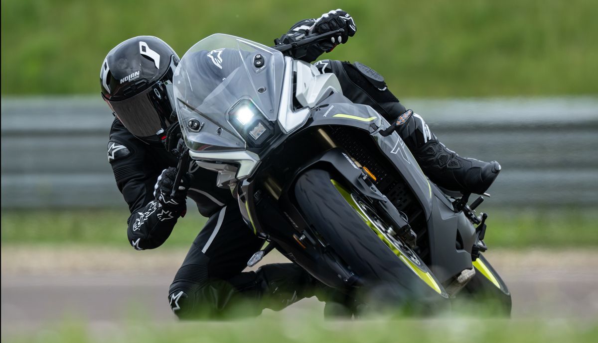 Benelli Tornado 550 accion (4) Benelli Tornado 550 accion (4)