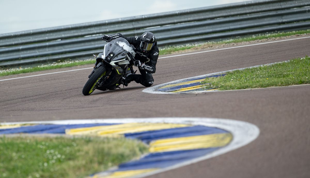 Benelli Tornado 550 accion (1) Benelli Tornado 550 accion (1)