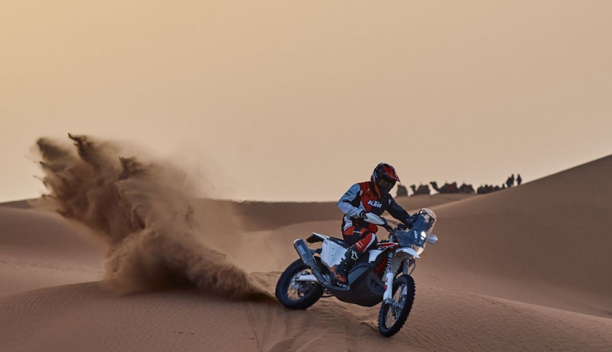 2026 KTM 450 RALLY REPLICA 4 (Grande) 2026 KTM 450 RALLY REPLICA 4 (Grande)