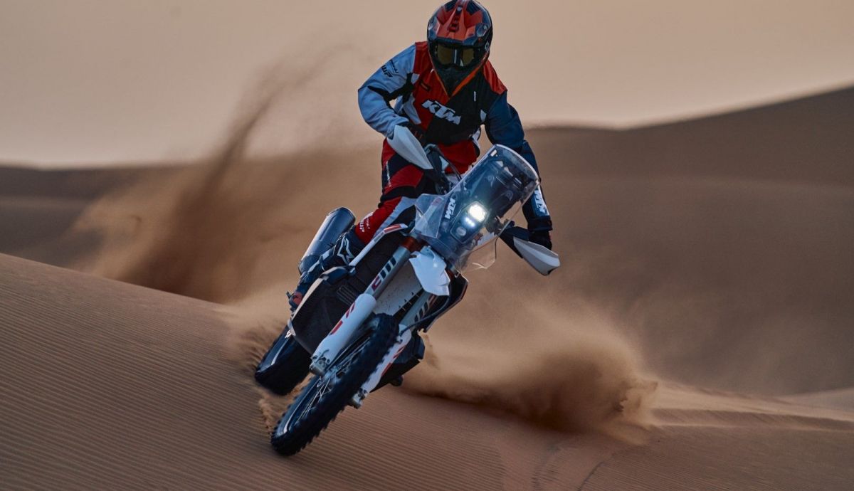 2026 KTM 450 RALLY REPLICA 3 (Grande) 2026 KTM 450 RALLY REPLICA 3 (Grande)